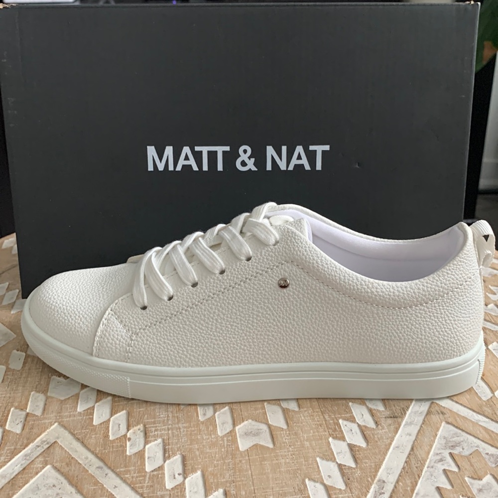 Matt & Nat AAHANA Woman’s Sneakers